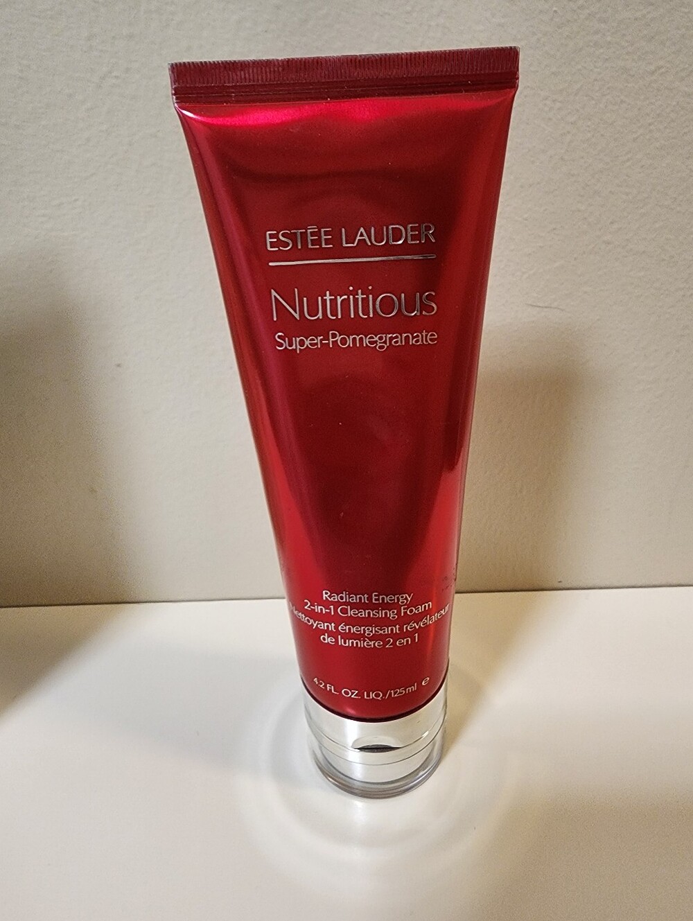 Estee Lauder Nutritious Super-Pomegranate Cleansing Foam